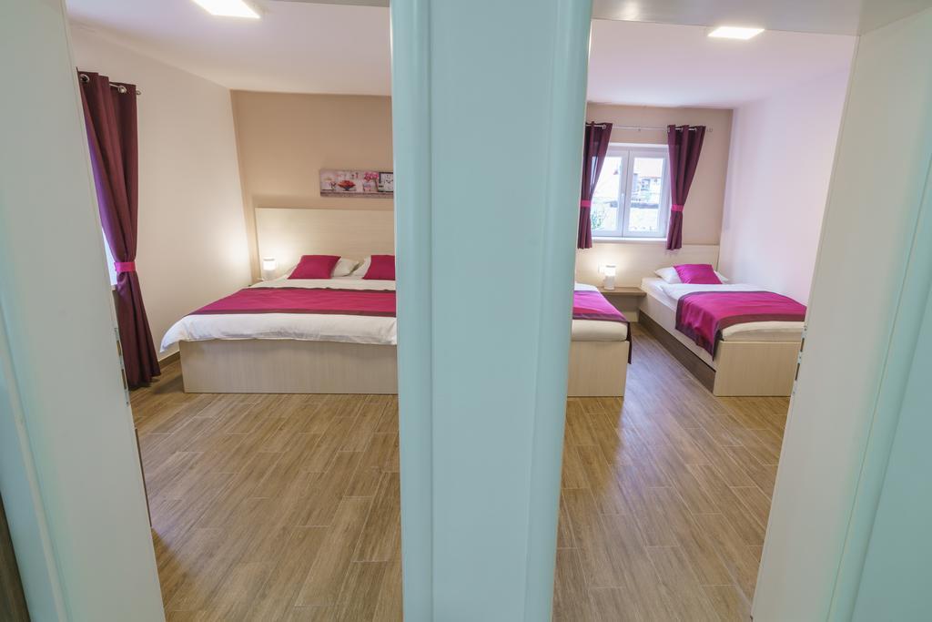 Hotel Pansion Rose Mostar Exterior foto