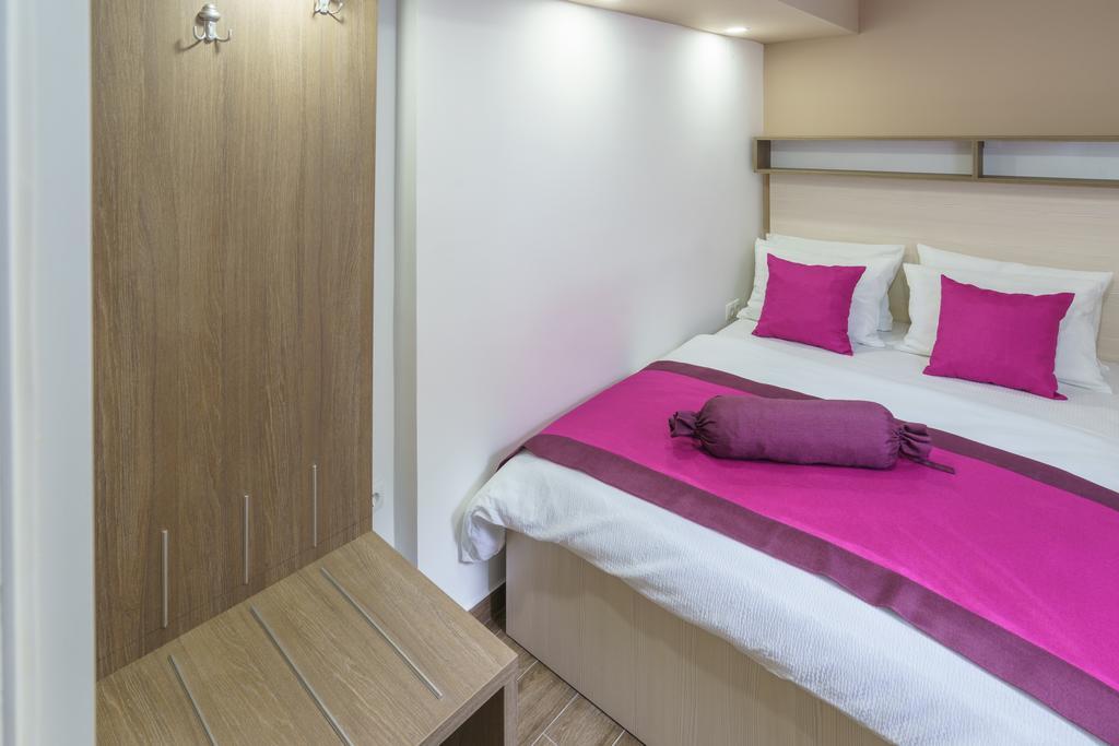 Hotel Pansion Rose Mostar Exterior foto